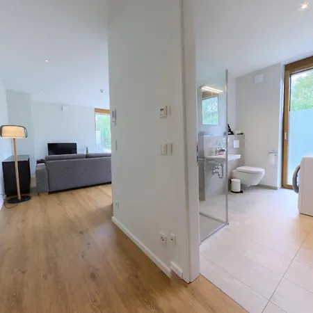 Bright & Spacious 1-bedroom In Kirchberg 6rdk *