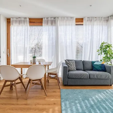 Bright & Spacious 1-bedroom In Kirchberg 6rdk