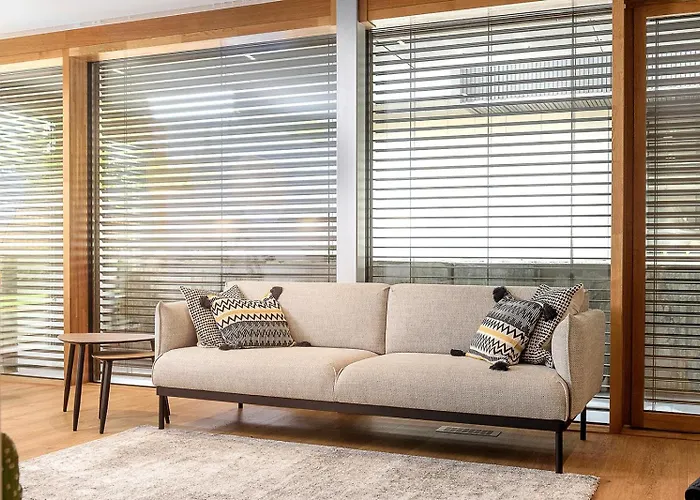 Bright & Spacious 1-bedroom In Kirchberg 6rdk *