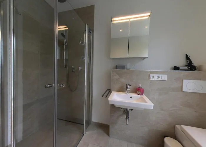 Apartamento Bright & Spacious 1-bedroom In Kirchberg 6rdk *