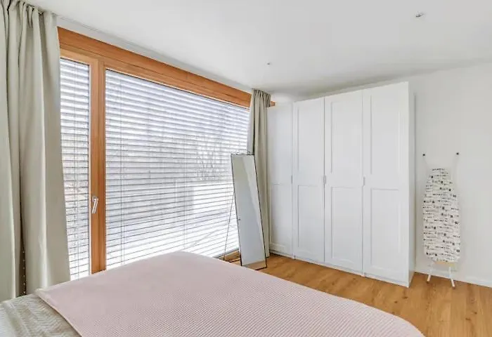 Bright & Spacious 1-bedroom In Kirchberg 6rdk Lägenhet Luxemburg